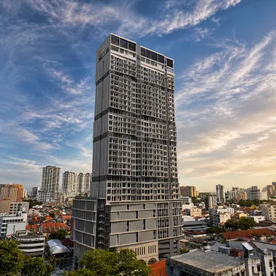 22 Macalisterz by ALV Hotel berhampiran Stadium Bandaraya