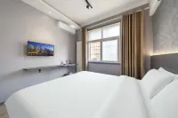 Qixi Collection Hotel (Xi'an Xianyang International Airport)