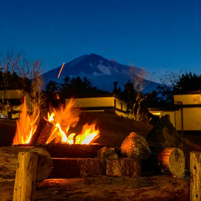 HANZ OUTDOOR RESORT (formerly GLAMPING VILLA HANZ KAWAGUCHIKO） Hotel dekat Danau Saiko