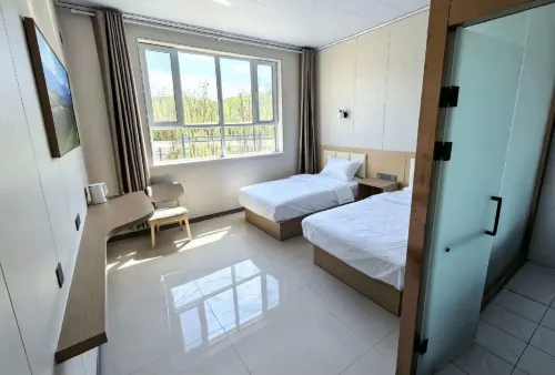 Qitai Qichilili Farm Stay