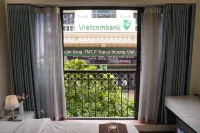 The Windie Home - Bright Corner Room - Street View - Hoan Kiem Lake - Condos