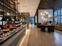 Royce Residences KLCC Kuala Lumpur by ALMA ( Rooftop Infinity Pool + 10Mins Walk to KLCC ) - Breakfast