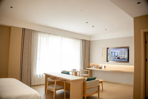 Yunqi Hotel