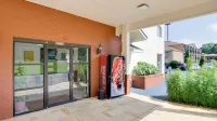 Motel 6 Cartersville, GA