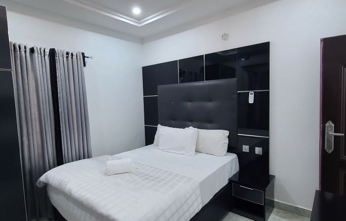 The Rosita Apartments