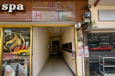 The House Hostel Кхаосан-роуд: отели