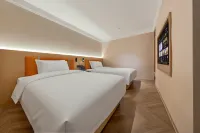 Bole Yunqi Hotel (Bole Station Beijing Bridge)