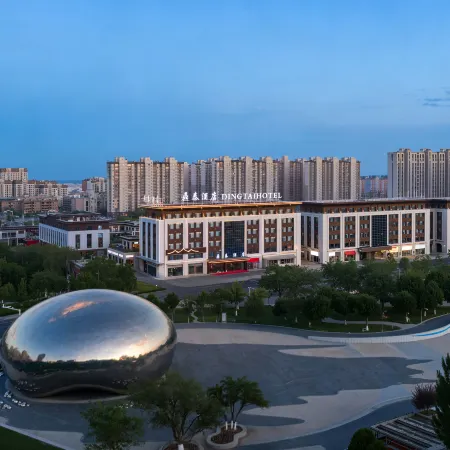Ding Tai Hotel (Karamay Taifu Plaza No.1 Well Branch)