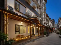 Milo Homestay - 신규