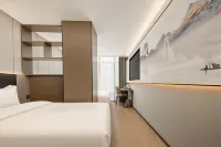 Weiting R Hotel (Nanjing Road Pedestrian Street People's Square Station) - 3-Star