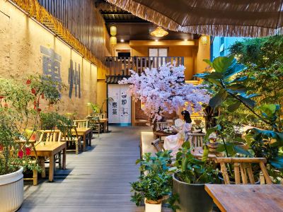 Zi Yun Ge Light Luxury Smart Homestay (West Lake Branch)