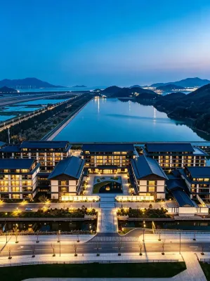 Zhoushan Puzhen Narada Resort Hotel - 발코니