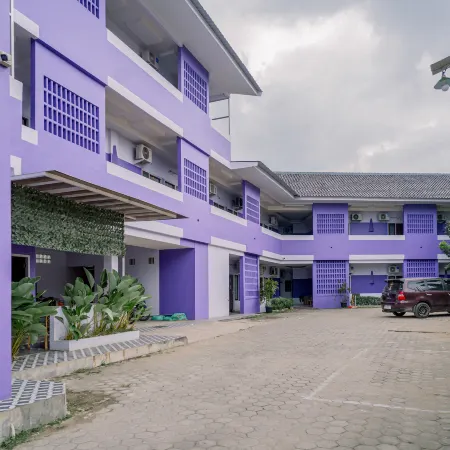 SANS Vibes Violeta Inn Jambi