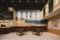 Desti Youth Hostel (Haikou Qilou Old Street) - ที่มีบาร์