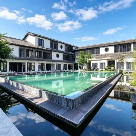 Gongxili-Xijian Hotel-Kunming Dongfeng East Road Dashuying Metro Station