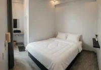 Teupin Layeu Hotel - parking