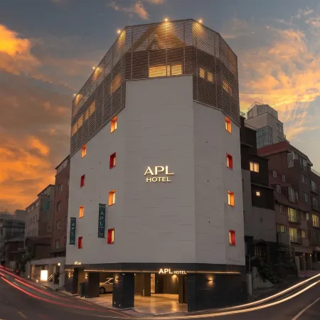Sinchon APL Hotel