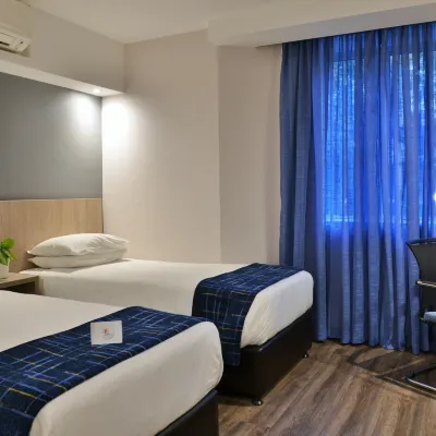 Town Lodge Menlo Park Hotels near Struben Dam Bird Sanctuary