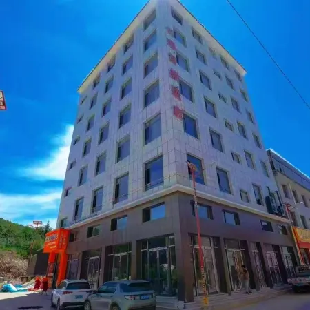 Yunjing Smart Hotel