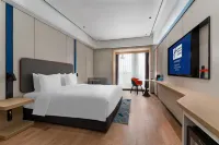 Holiday Inn Express Qingdao West Coast North Wangtai Hotels in Qingdao