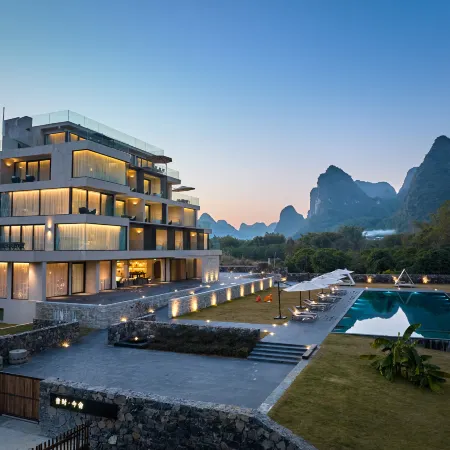 Yangshuo Xishi Jinshe Hotel (Shili Gallery Yulonghe Branch)