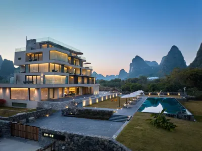 Yangshuo Xishi Jinshe Hotel (Shili Gallery Yulonghe Branch) Hotellit kohteessa 