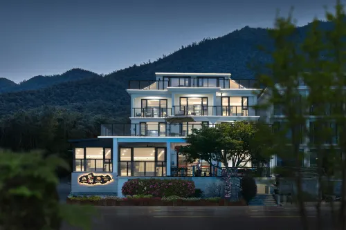 Zhoushan peach blossom island to listen to chao xiaozhuang