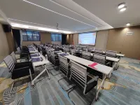 Joy Star City Hotel - parking