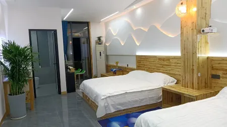 Laojunshan Yanqi Bieyuan Homestay Отели рядом с достопримечательностью «Yangzi Valley»