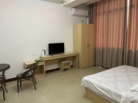 Lingchuan Fengjing Hotel (Chaotianxiang Branch) Отели рядом с достопримечательностью «Li River Craftsman Village»