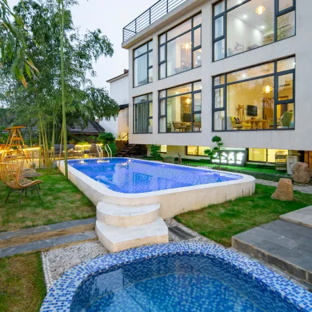 Nanshan Zhuhai Mountain House