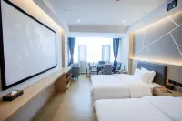 Luliang Xinyue Holiday Hotel