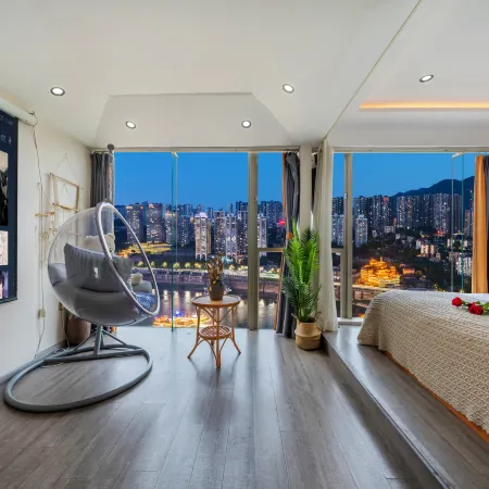 Chongqing Jiangyu Lingqi Homestay (Jiefangbei Hongyadong Branch)