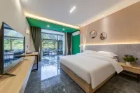 Urba Hotel B&B (Huashan Visitor Center)