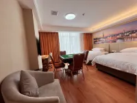 Vienna Hotel (Maoming Electric Baishuzai Shop) Hotels near Bohegang