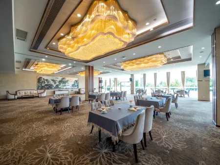 Jiayue Yinhu Hotel Отели рядом с достопримечательностью «Communication University of China, Nanjing»