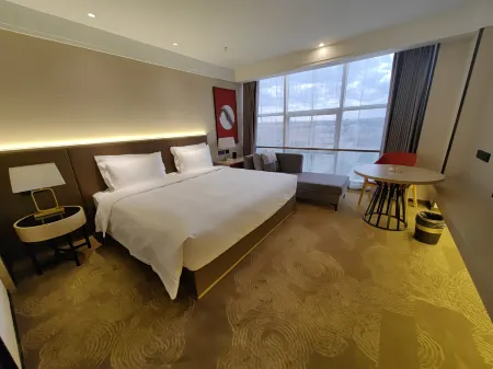 Zhangbei Yueying International Hotel Отели рядом с достопримечательностью «Zhangbei Bashang Grassland»