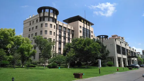Royal Garden Hotel Hotels in Qingdao
