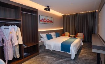 Manlin Shengtai Theme Hotel