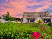 Yuanye Guesthouse Hotels in Tekes