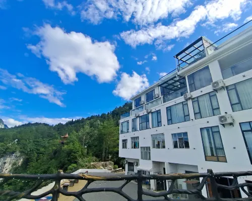 Bashan Love Cliff Homestay Hotel a Badong