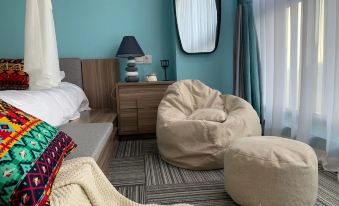 Weijian Hotel (Honggutan Wanda Branch)