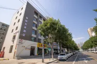 Luzhou Dexu Future Hotel (Vocational and Technical College)