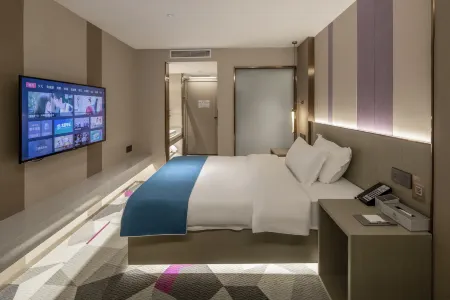 Shenzhen Jincheng Hotel (shenzhentiyuzhongxinPark Yinhu Subway Station)