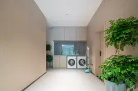 Yunyi Smart Sleep Hotel (Yunzhou Chunyu Auto City, Wucheng District)