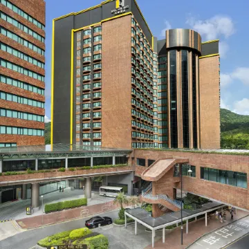 Royal Park Hotel Отели рядом с достопримечательностью «Сатхинь»