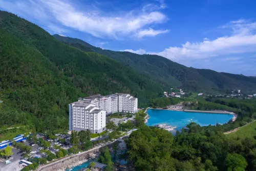 LIJIANG SOURCE RESORT HOTEL Hotels in Xing’an