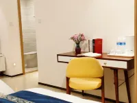 Xiyue Apartment (Mysterious Island Theme Park) Hotels near Ocean Spring Resort