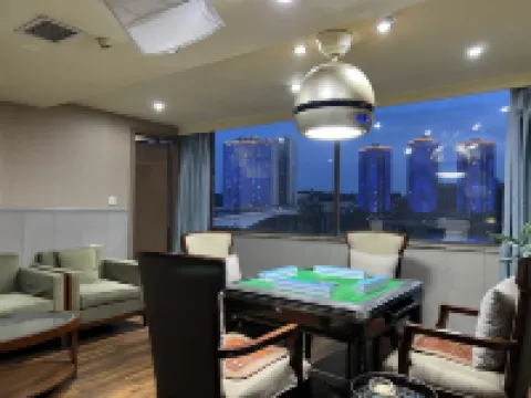 Olive Tree Hotel(Xuhai Times Jianyang Middle School Square)