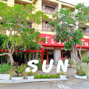 Sun Hotel Hotels near Phra Ram Ratchaniwet (Wang Ban Puen)